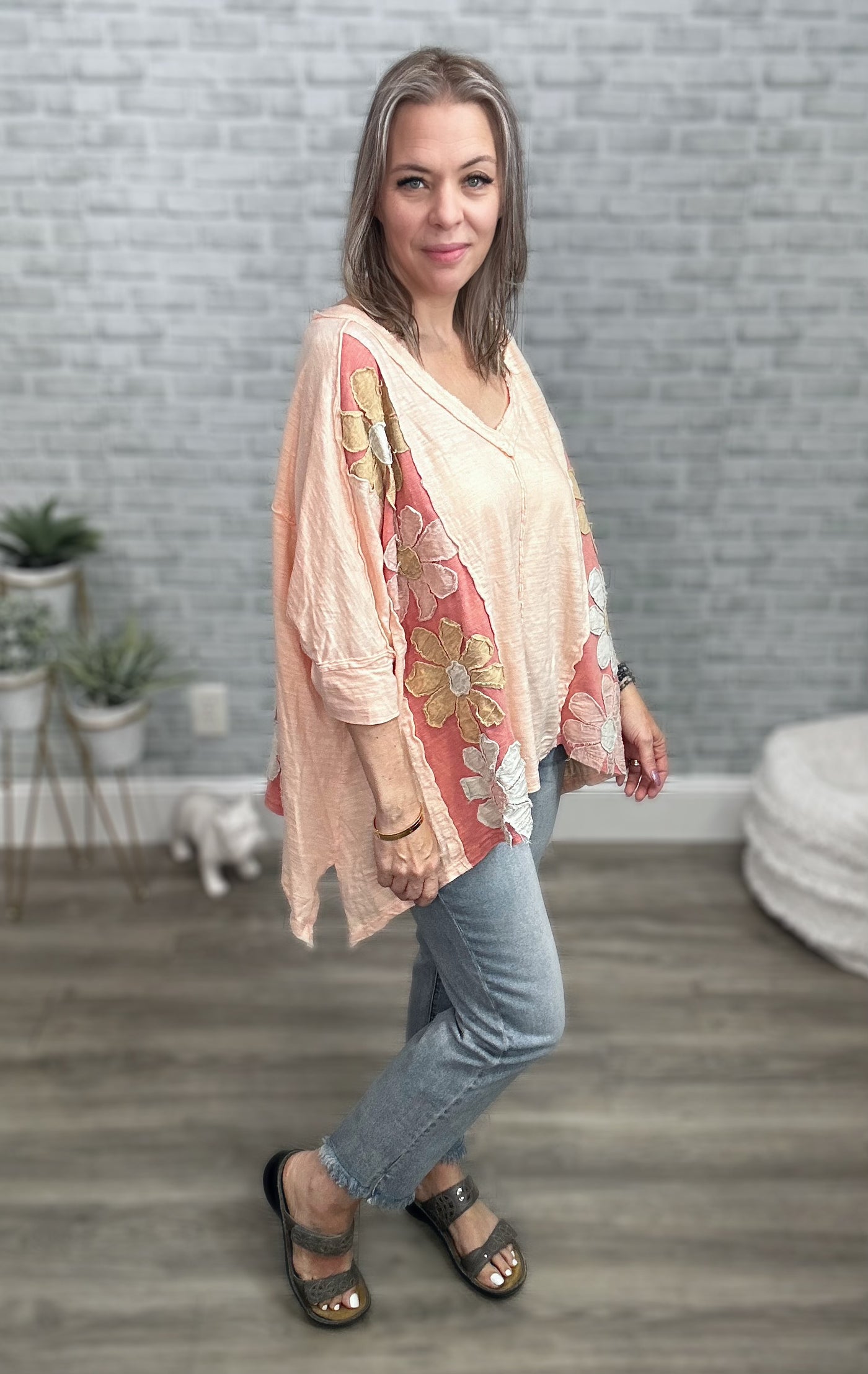 Washed Daisy Patch Oversized Top - Pink - Oli & Hali