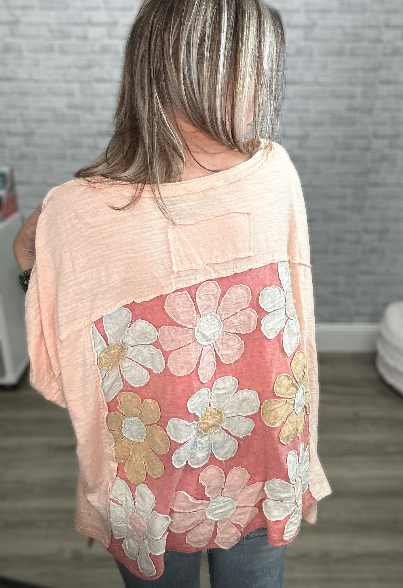 Washed Daisy Patch Oversized Top - Pink - Oli & Hali