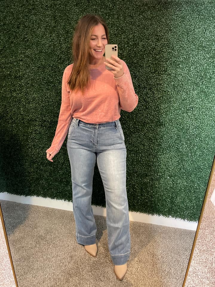 Judy Blue "Mindy" Mid Rise Wide Leg Jeans