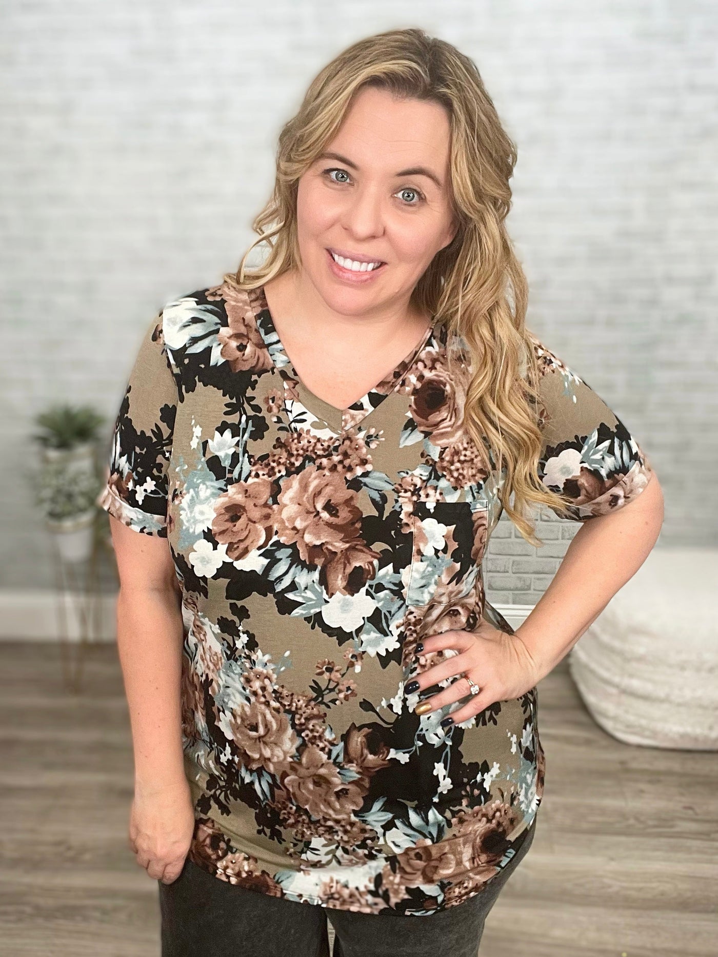 Baskets of Flowers Brown Floral Relaxed Top