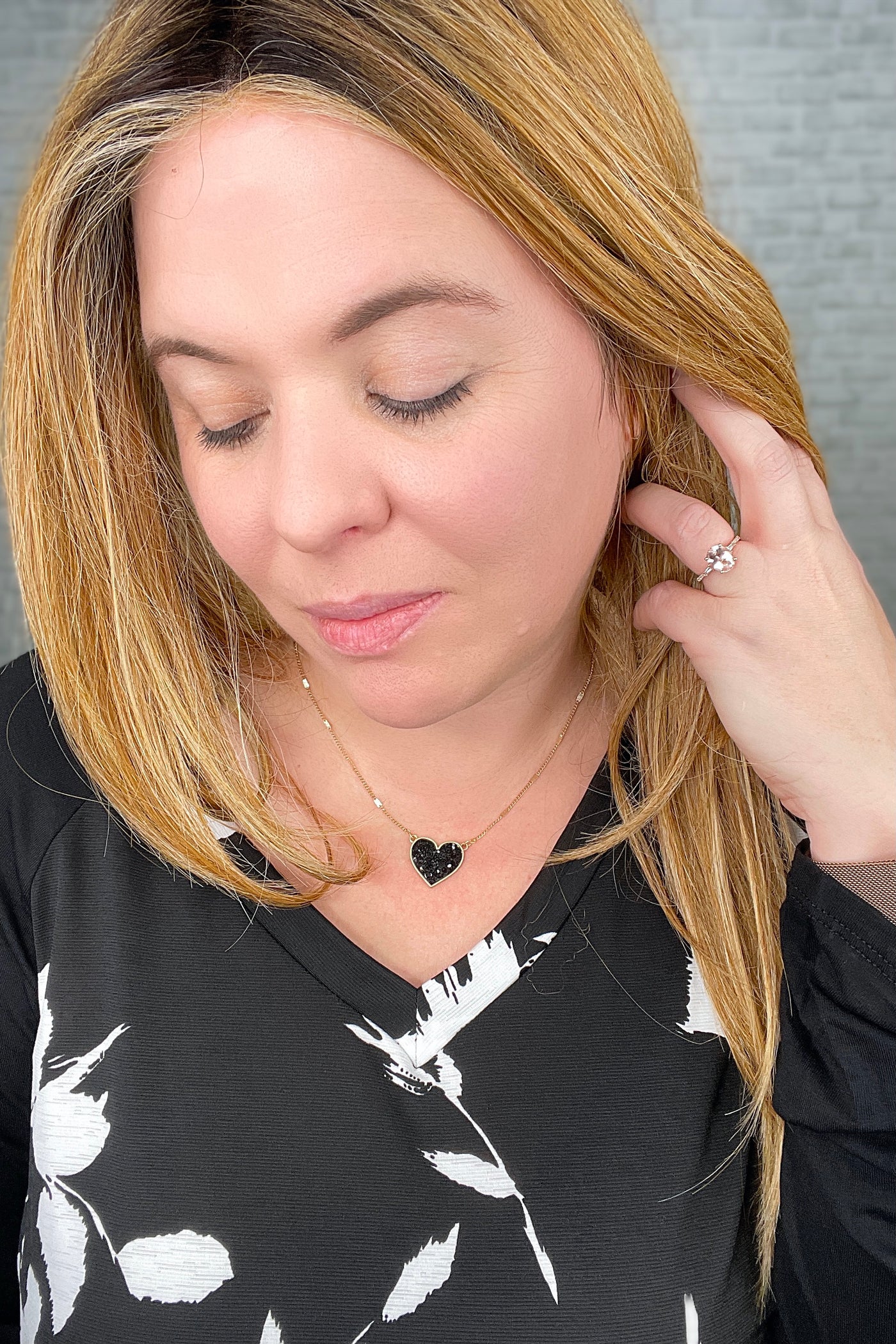 Large Scale Feelings Black and White Floral Top