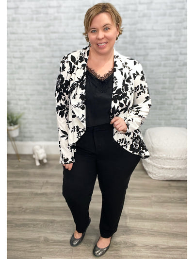 Stretchy Figure Flattering Blazer - Black and White Floral