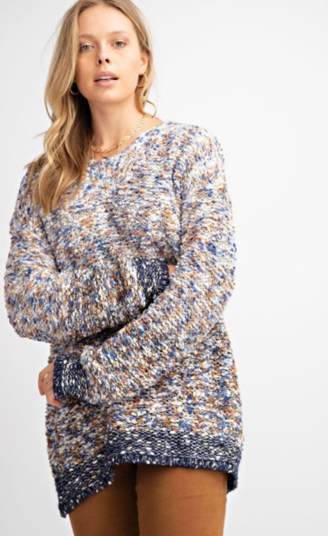 Luxe V-Neck Sweater w/Metallic Thread {Easel}
